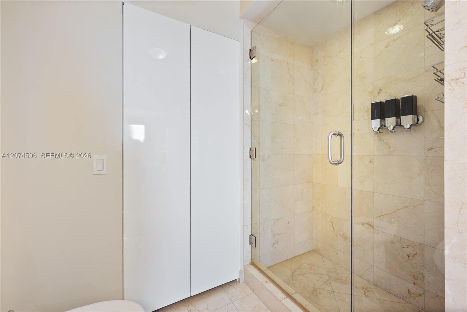 A12074596 Property Photo 4
