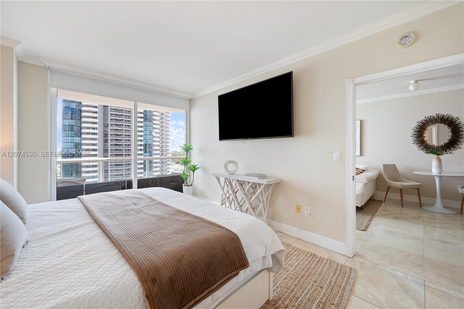 A12074596 Property Photo 14