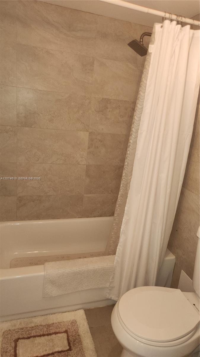 500 Bayview Drive 1725 Property Photo 10