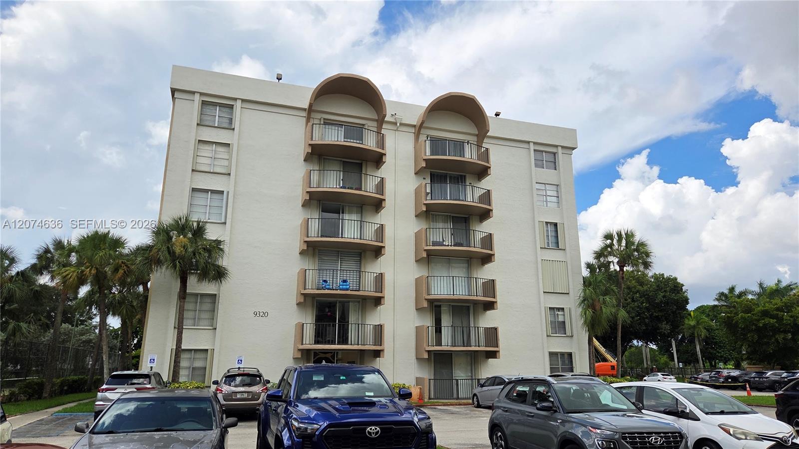 9320 Fontainebleau Boulevard 401 Property Photo 1