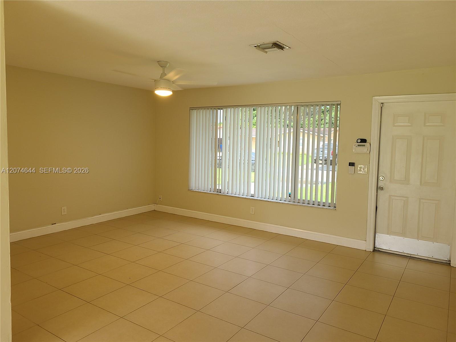 6580 Grant Street Property Photo 4
