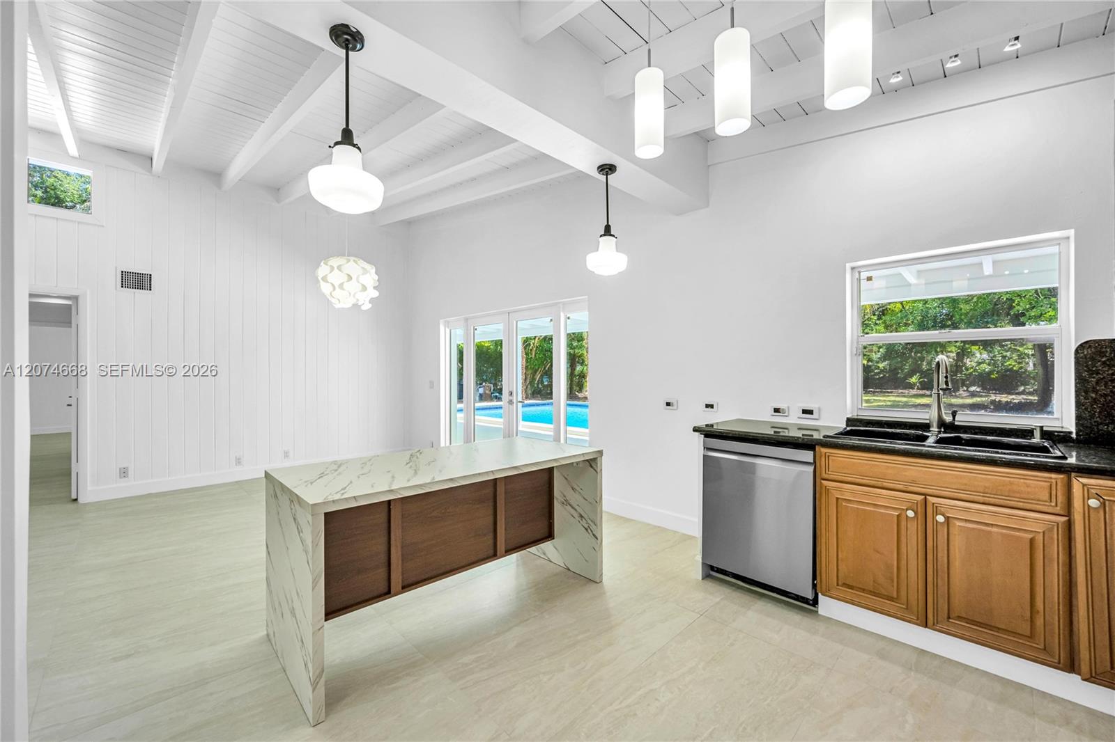 7480 Sw 122nd Street Property Photo 7