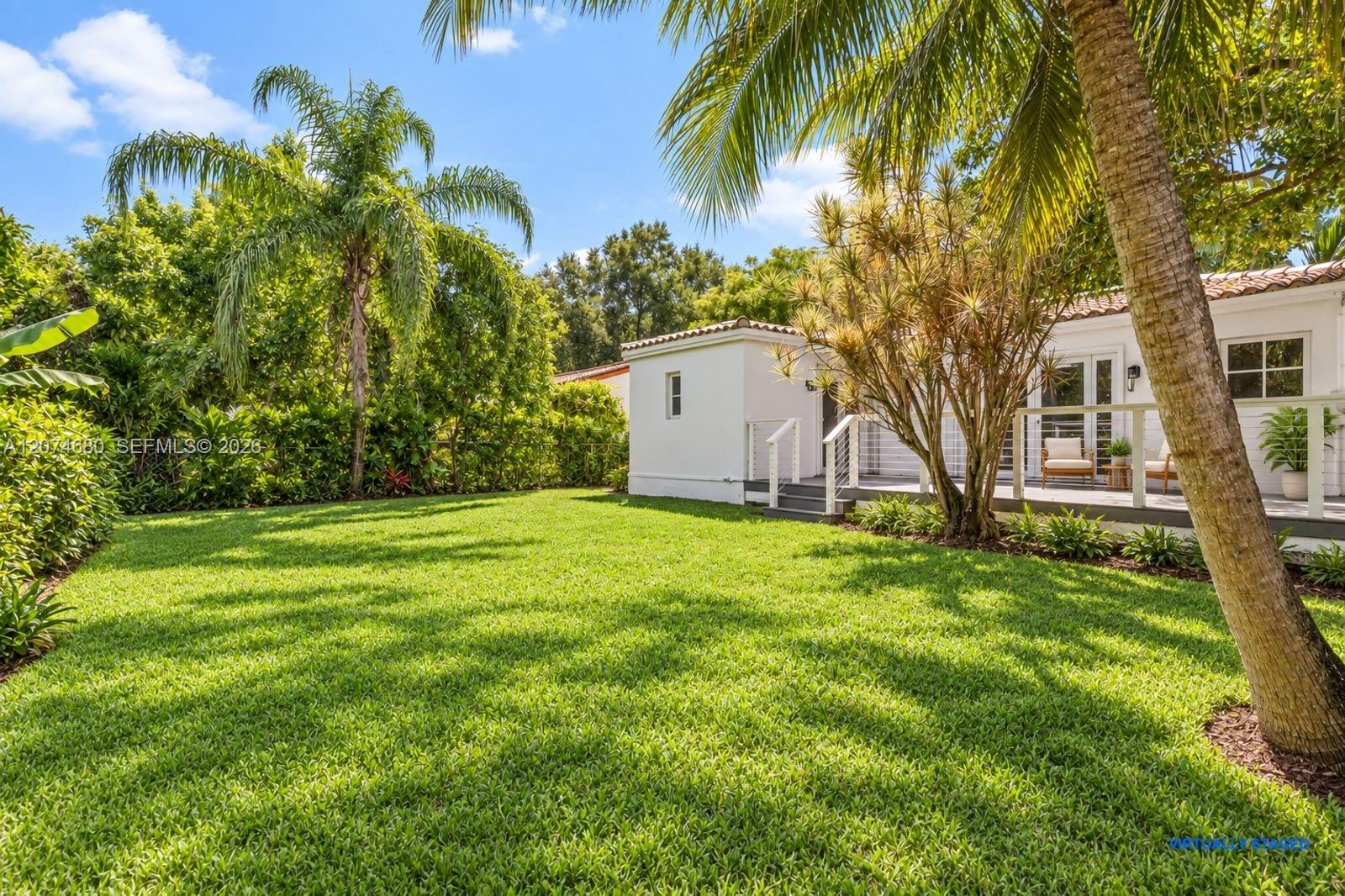 447 Blue Road Property Photo 2