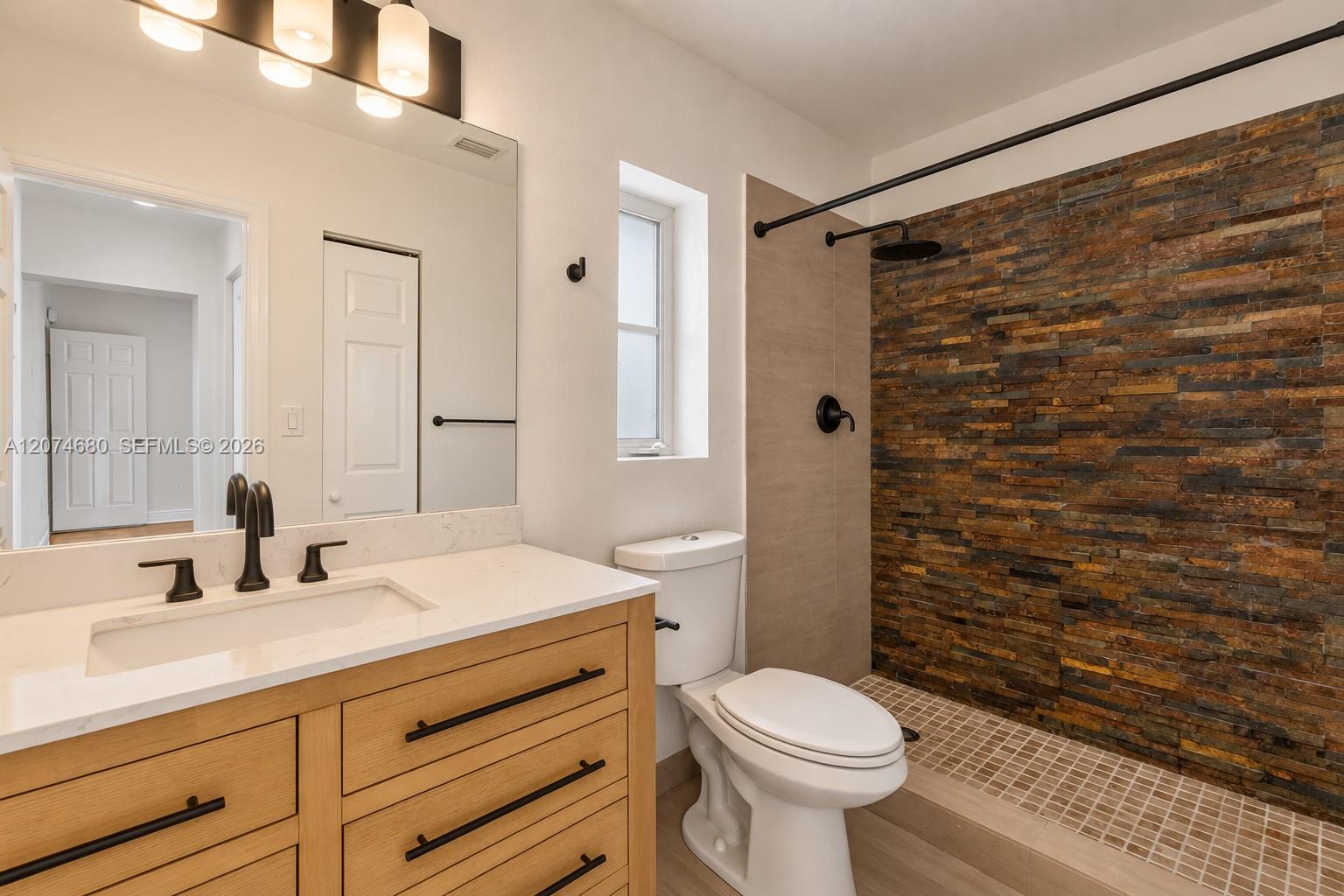 447 Blue Road Property Photo 18