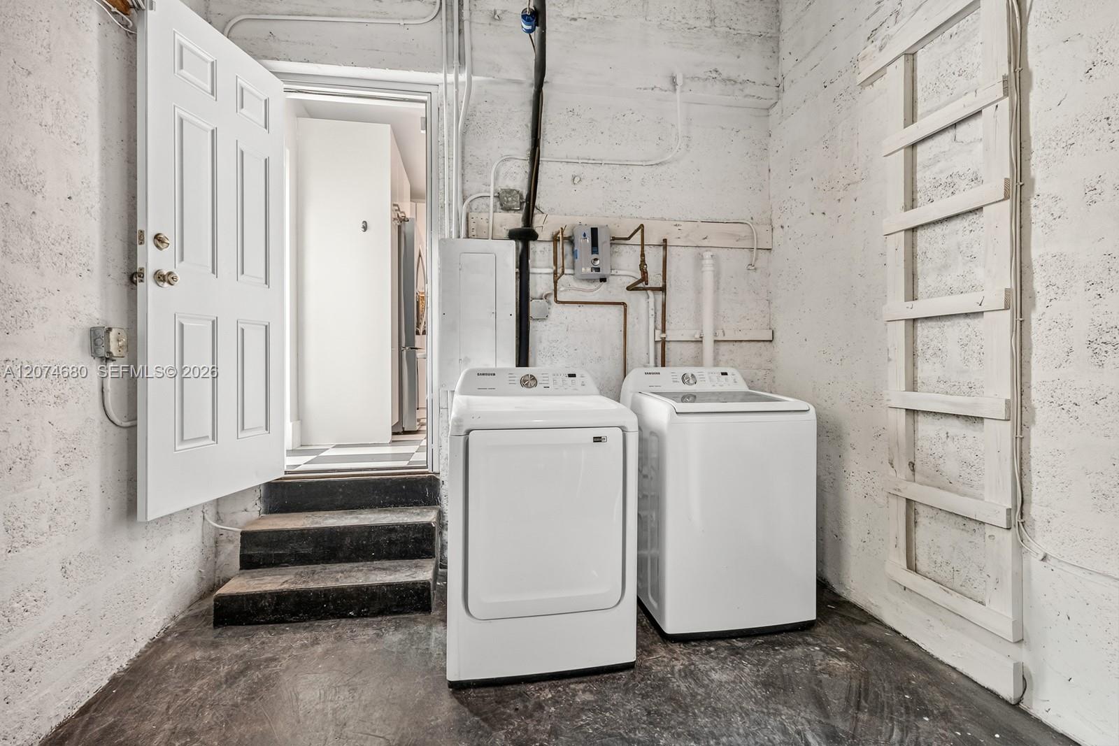 447 Blue Road Property Photo 19