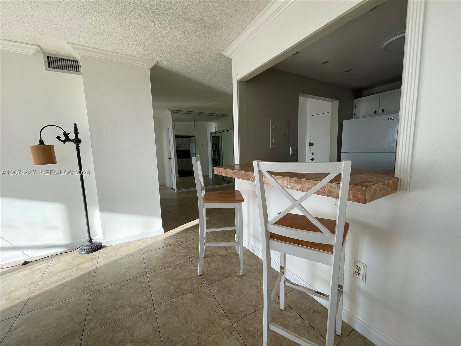 A12074687 Property Photo 3