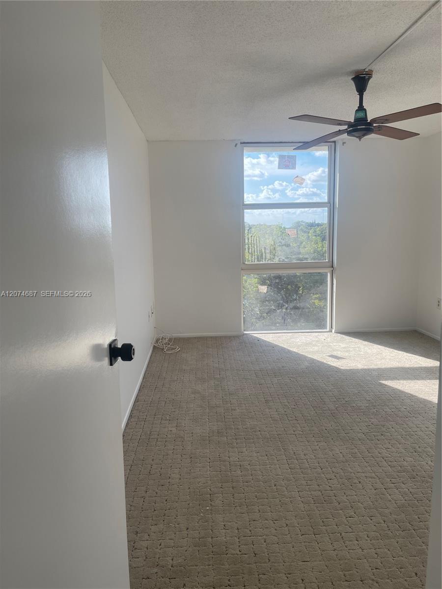 A12074687 Property Photo 4