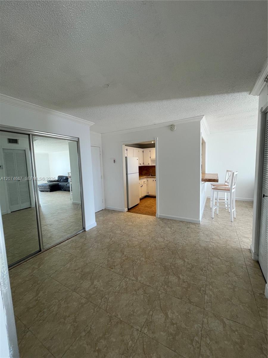A12074687 Property Photo 9