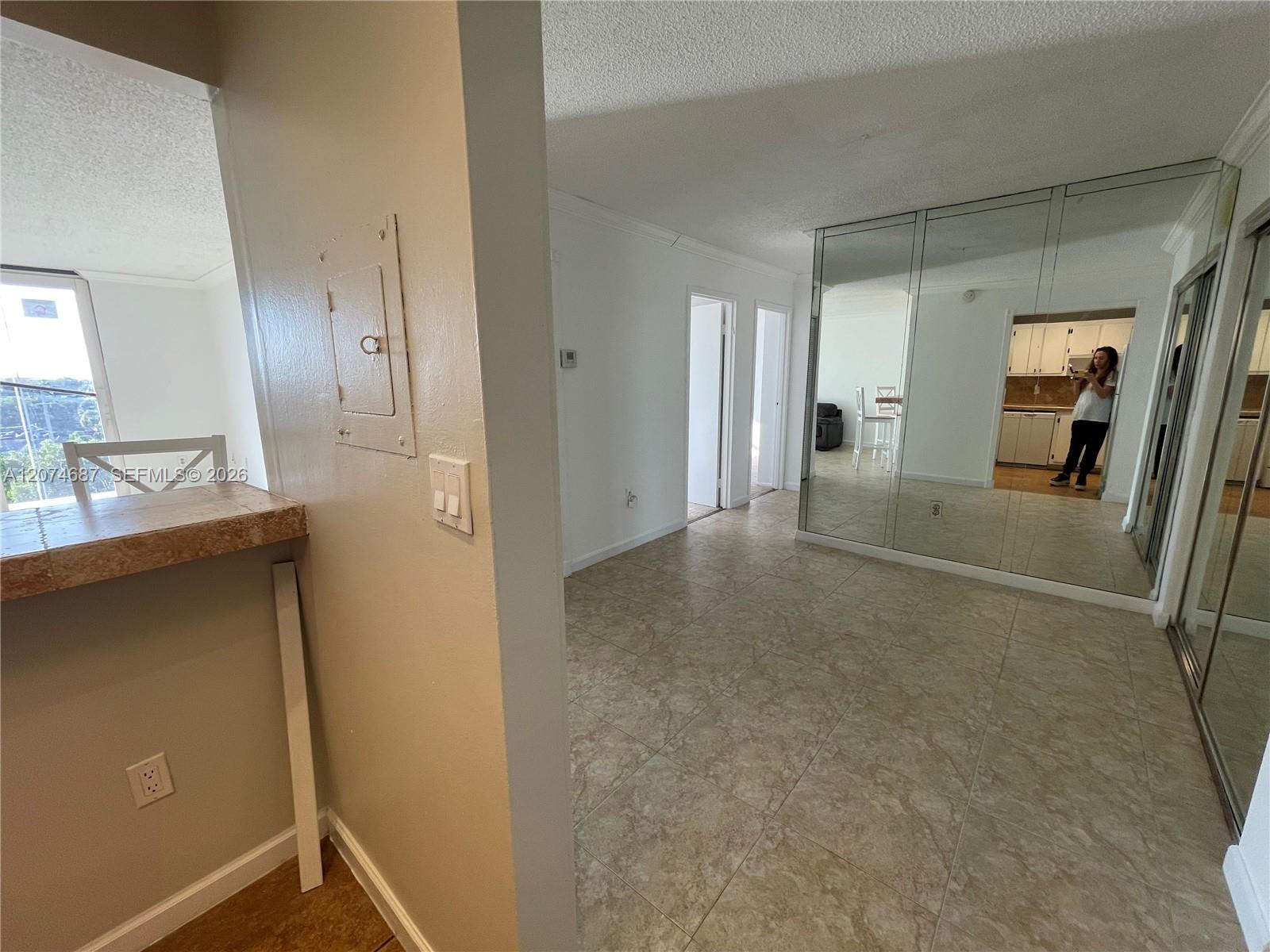 A12074687 Property Photo 32
