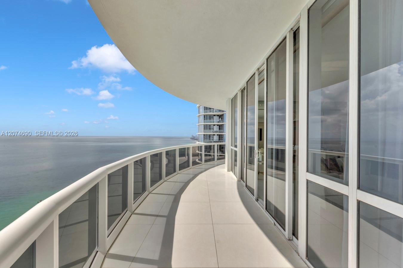15811 Collins Avenue 3001 Property Photo 9