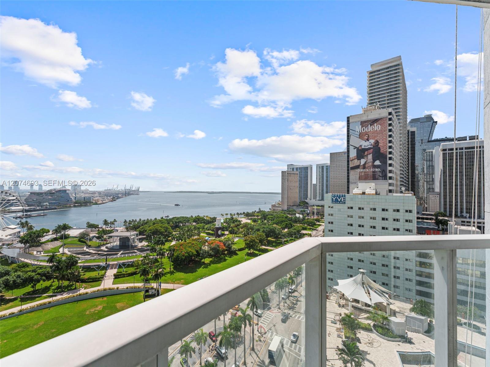 244 Biscayne Boulevard 1803 Property Photo 1