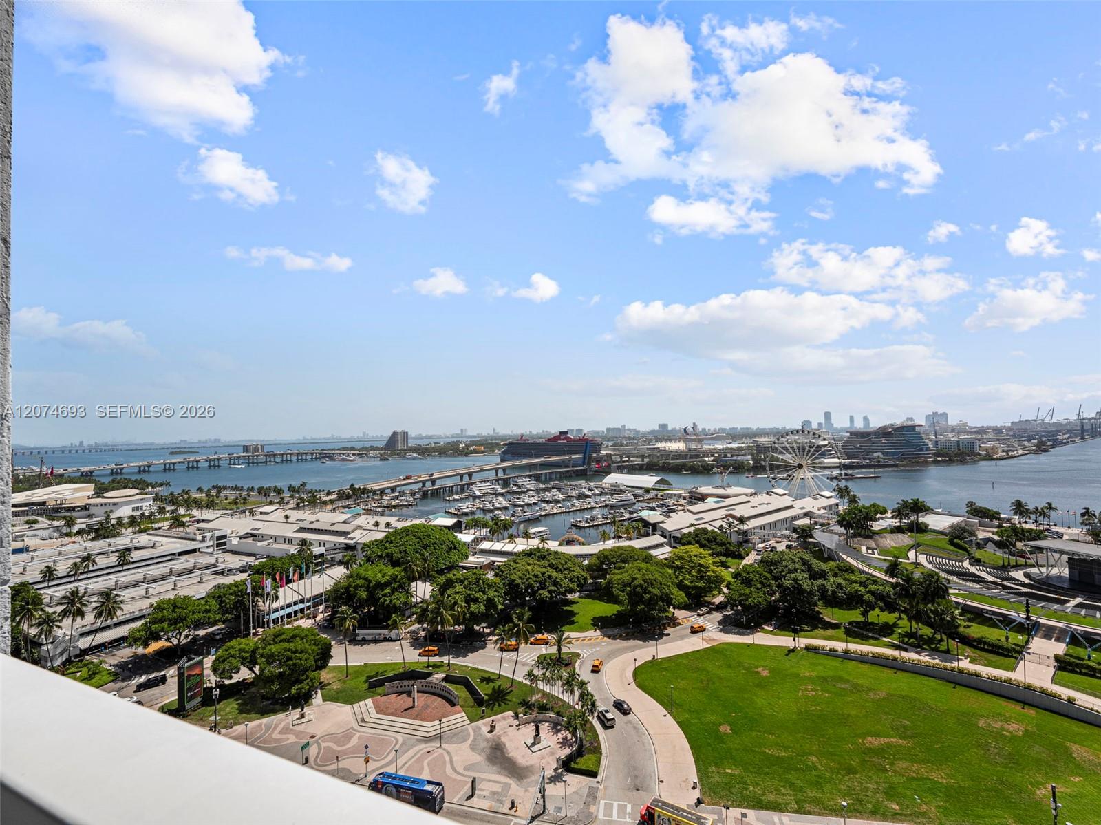 244 Biscayne Boulevard 1803 Property Photo 35