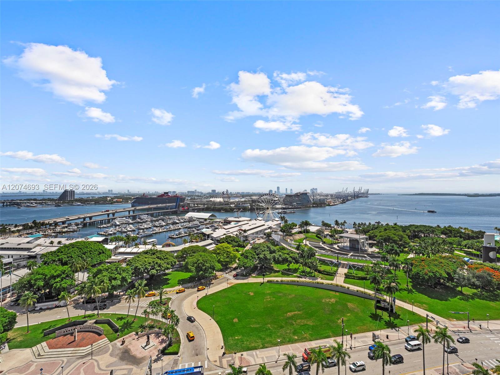 244 Biscayne Boulevard 1803 Property Photo 41