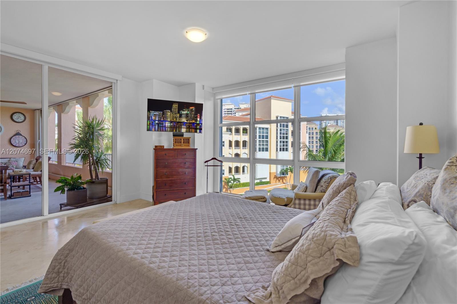 737 Crandon Boulevard Ph-1 Property Photo 16