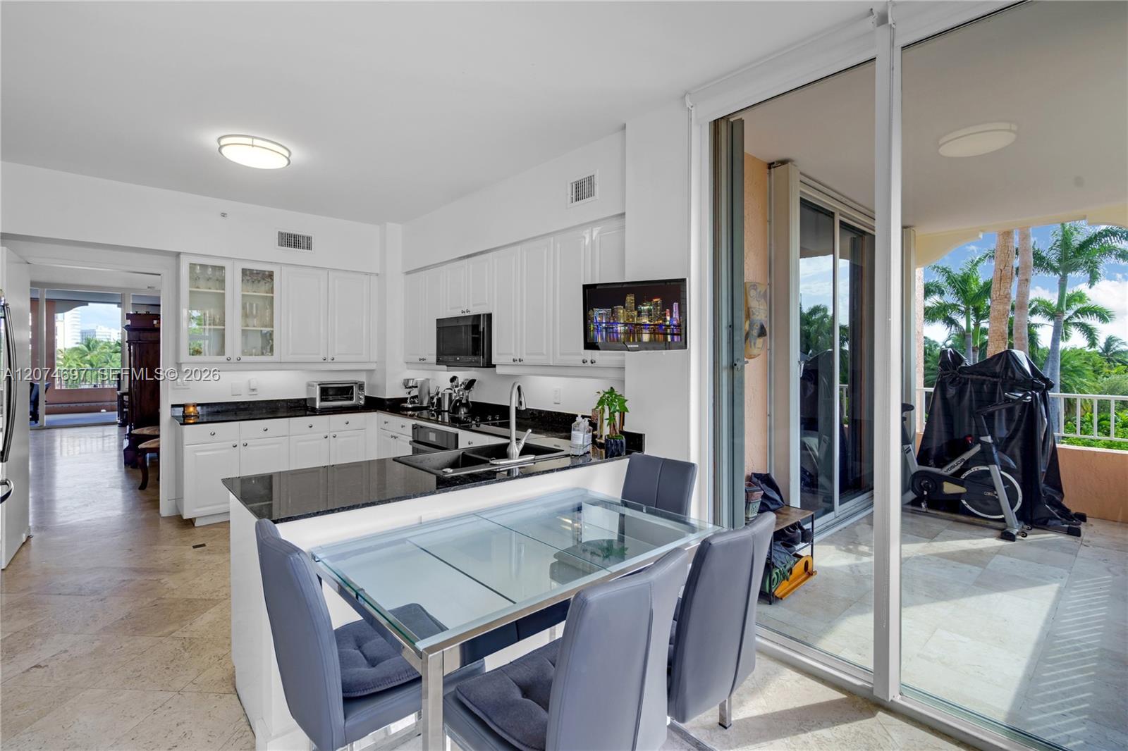 737 Crandon Boulevard Ph-1 Property Photo 24