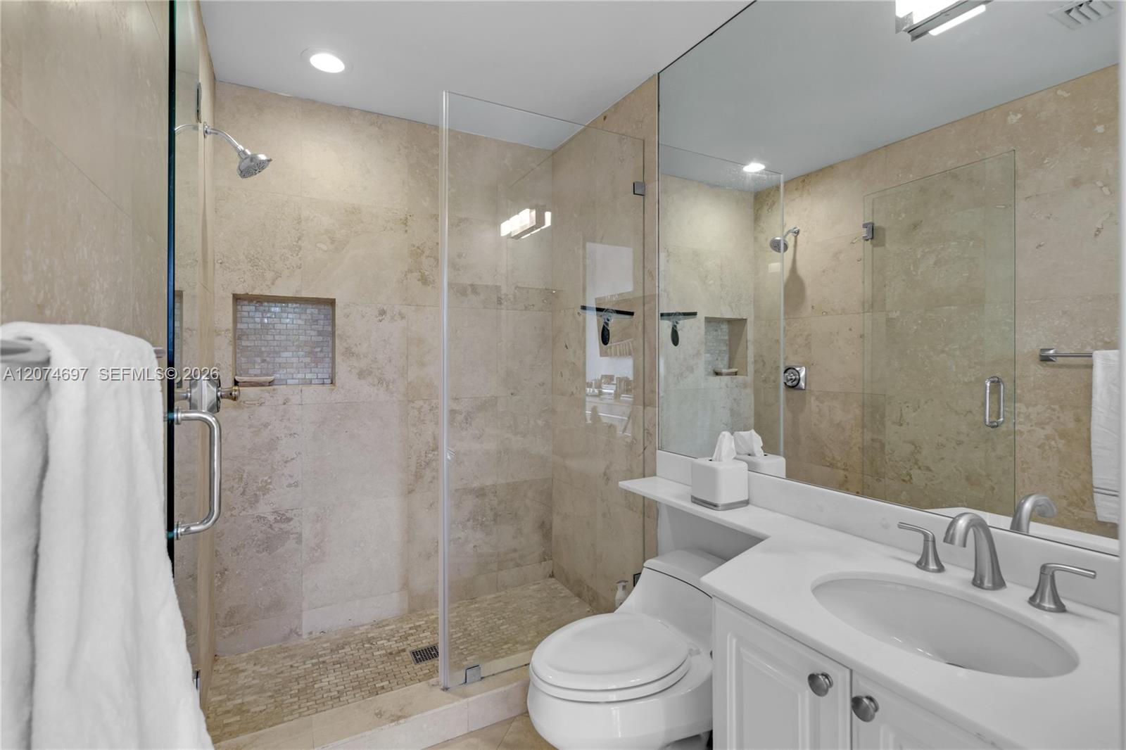 737 Crandon Boulevard Ph-1 Property Photo 29