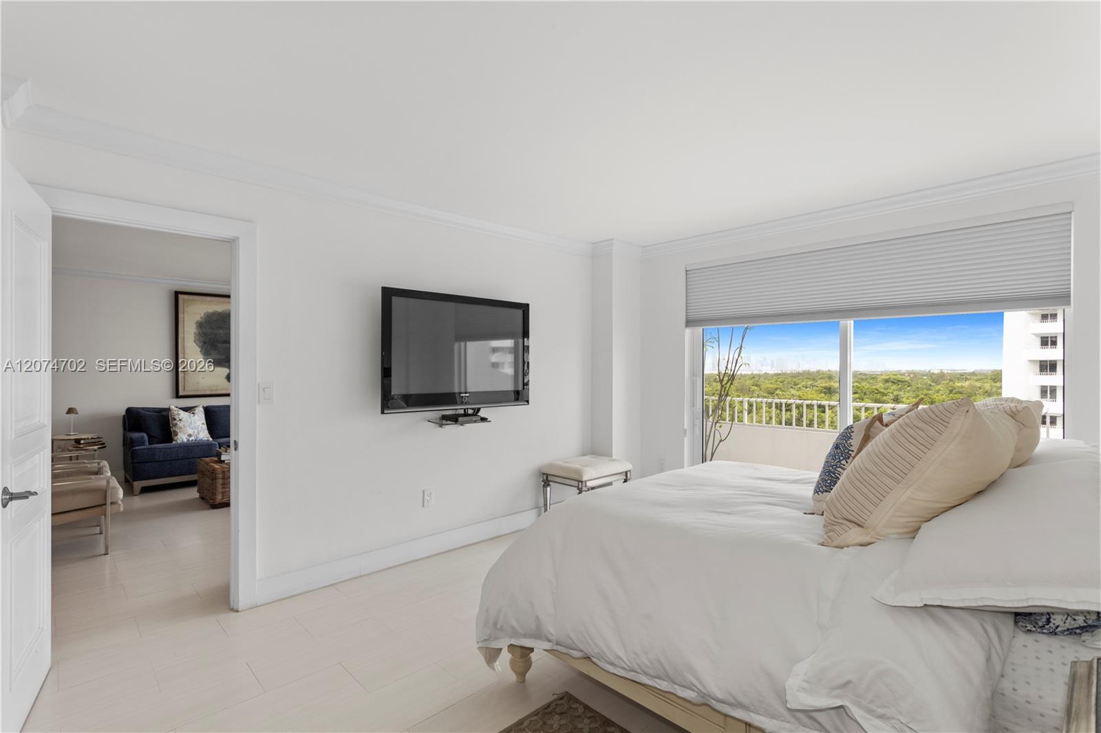 199 Ocean Lane Drive 902 Property Photo 17