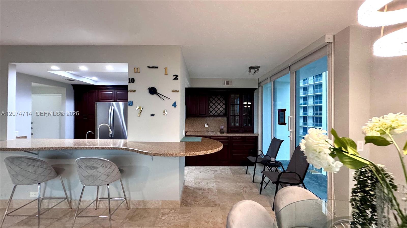 3505 S Ocean Drive 1101 Property Photo 2