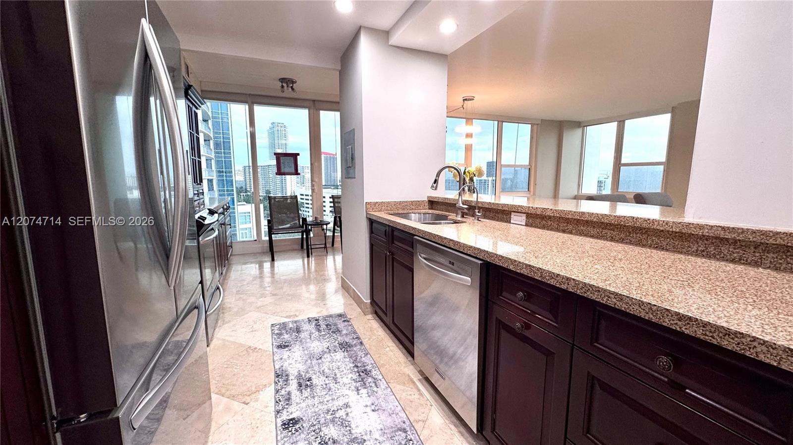 3505 S Ocean Drive 1101 Property Photo 6