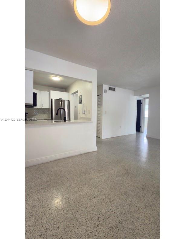 755 Sw 6th Street 6 Property Photo 6