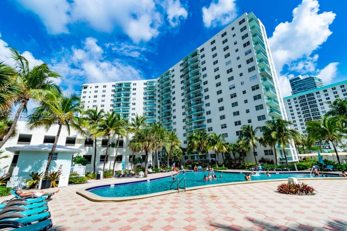 3901 S Ocean Drive 6t Property Photo 1