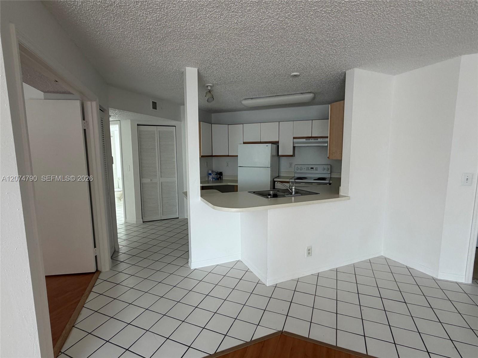 4015 W Mcnab Road D209 Property Photo 7