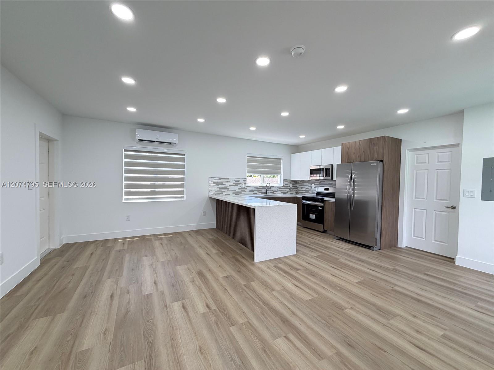 311 Sw 27th Avenue 317 Property Photo 14