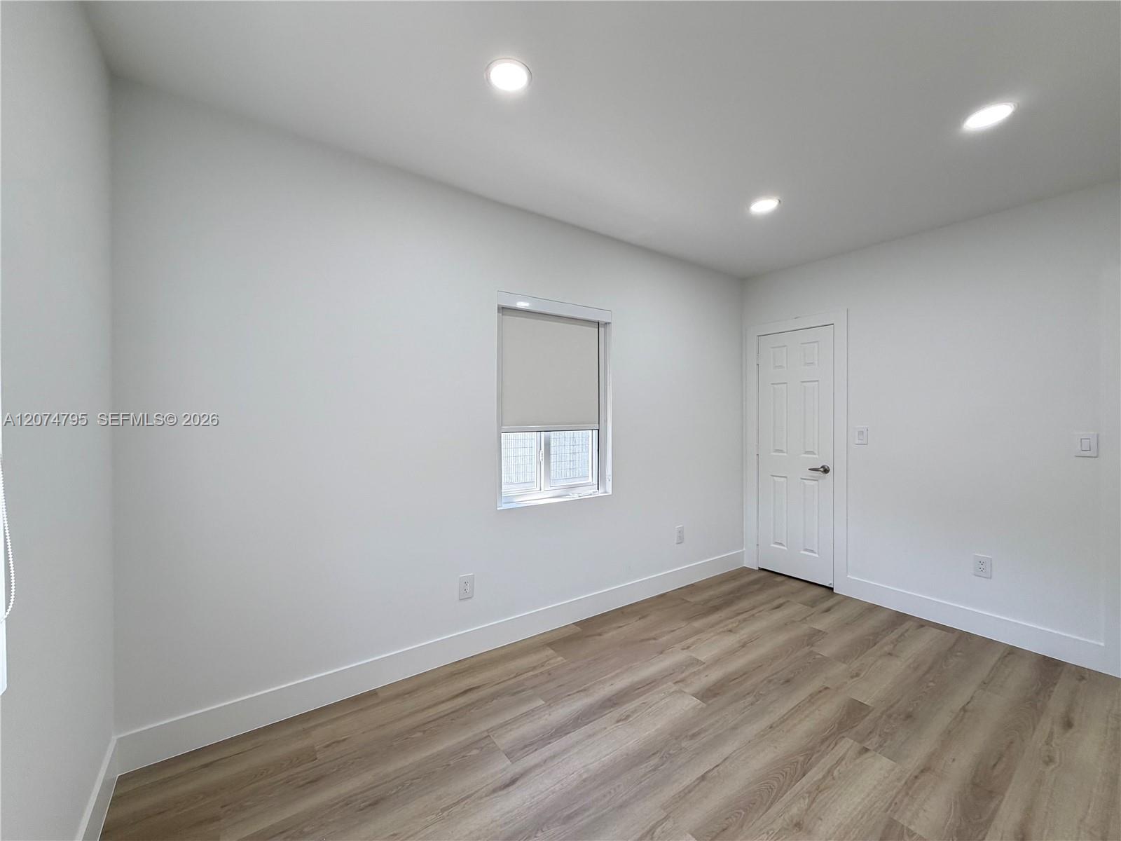 311 Sw 27th Avenue 317 Property Photo 26
