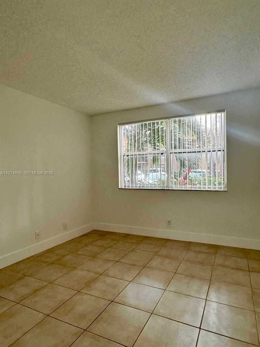 8801 Wiles Road 103 Property Photo 14
