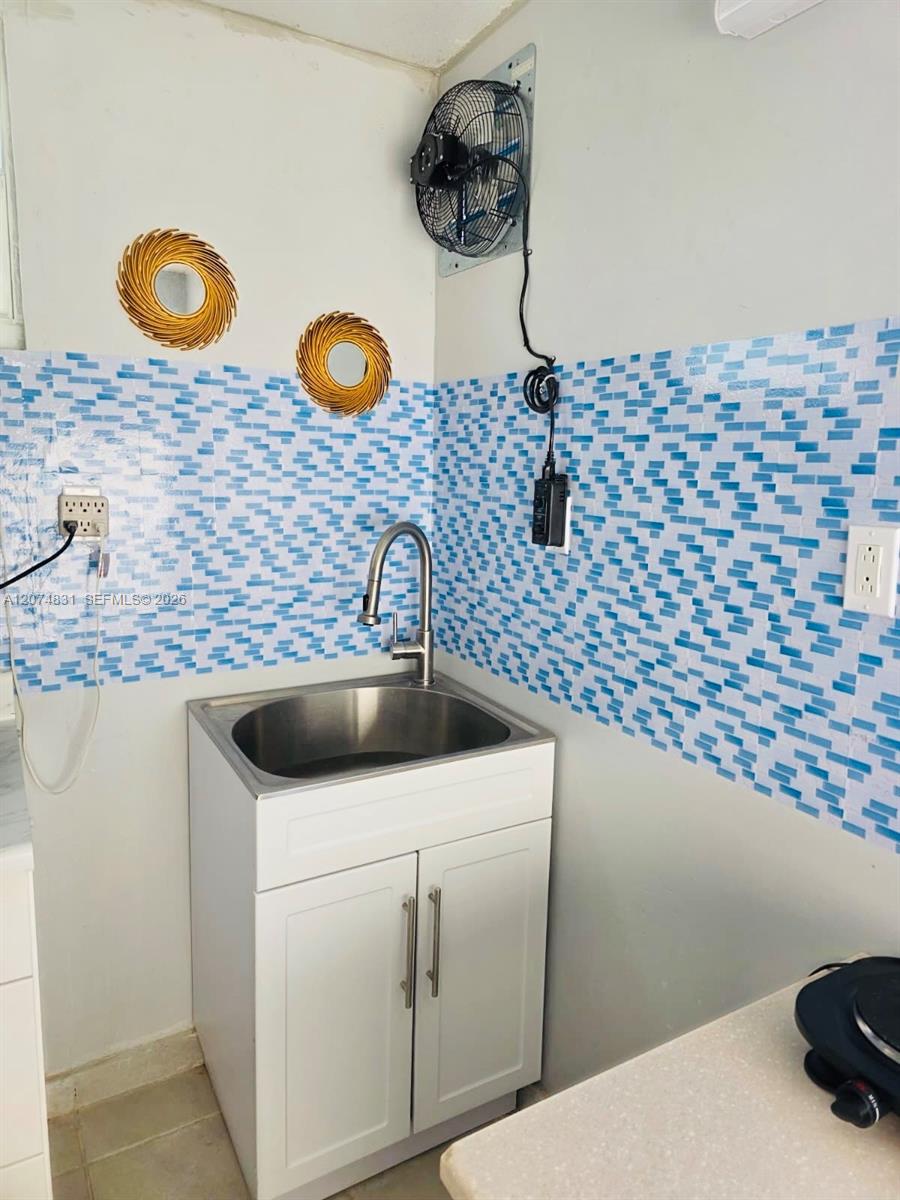 2909 20th Street W A Property Photo 5