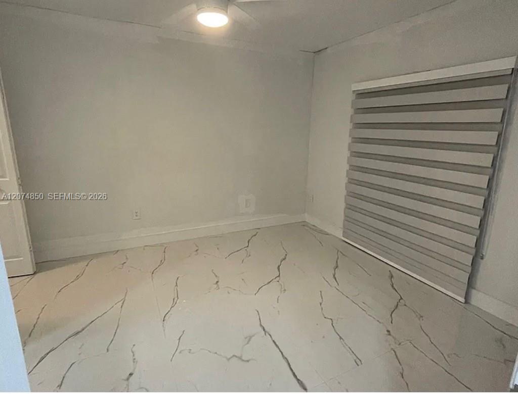 20950 Sw 87th Avenue 305 Property Photo 8