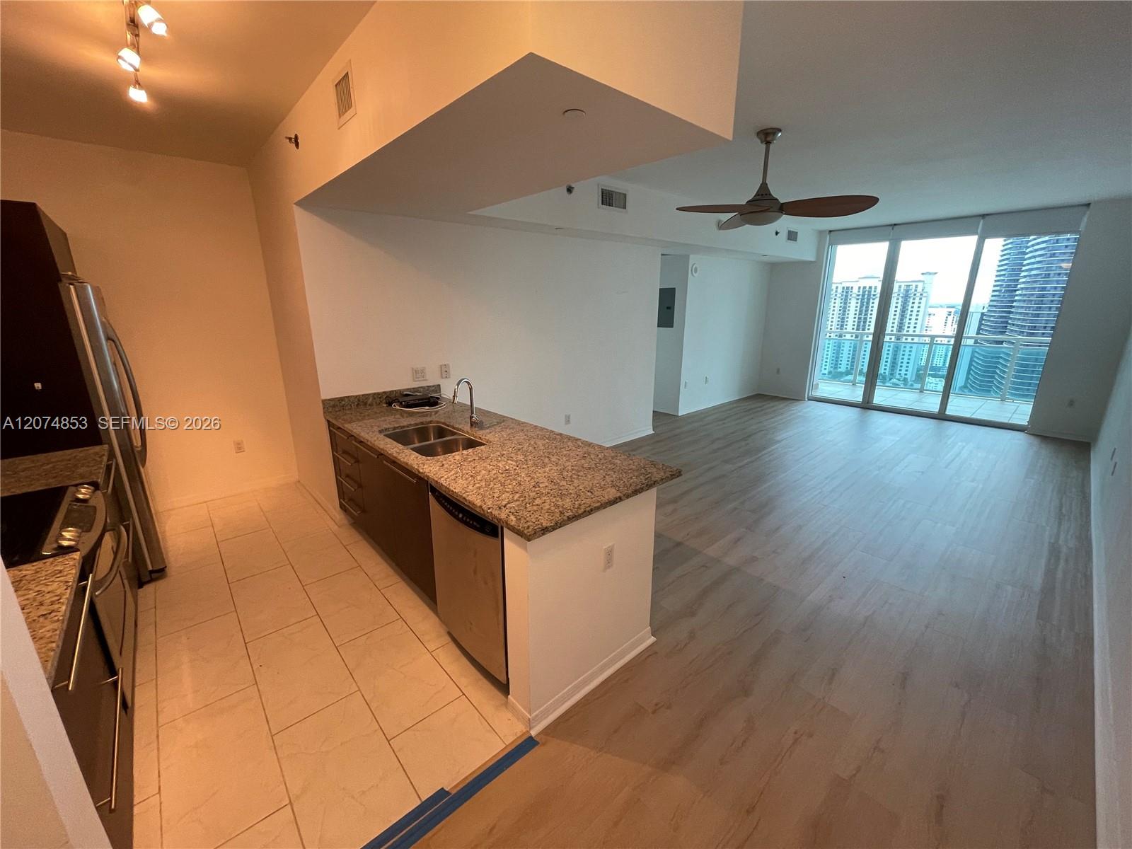 A12074853 Property Photo 3