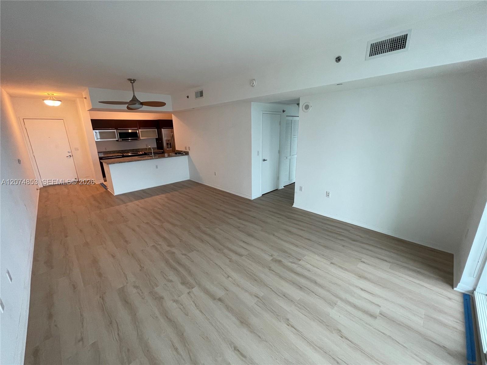 A12074853 Property Photo 6