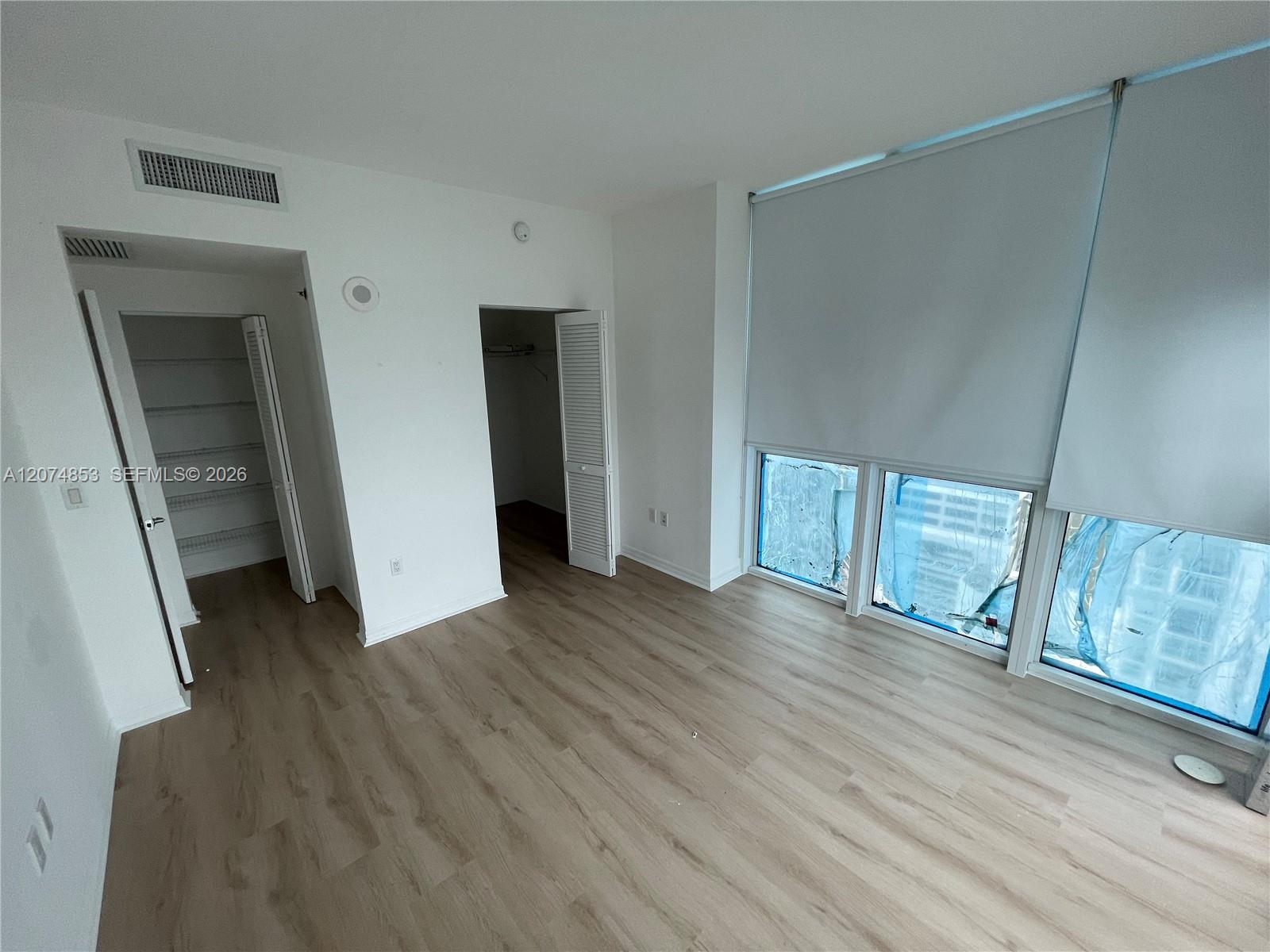 A12074853 Property Photo 10