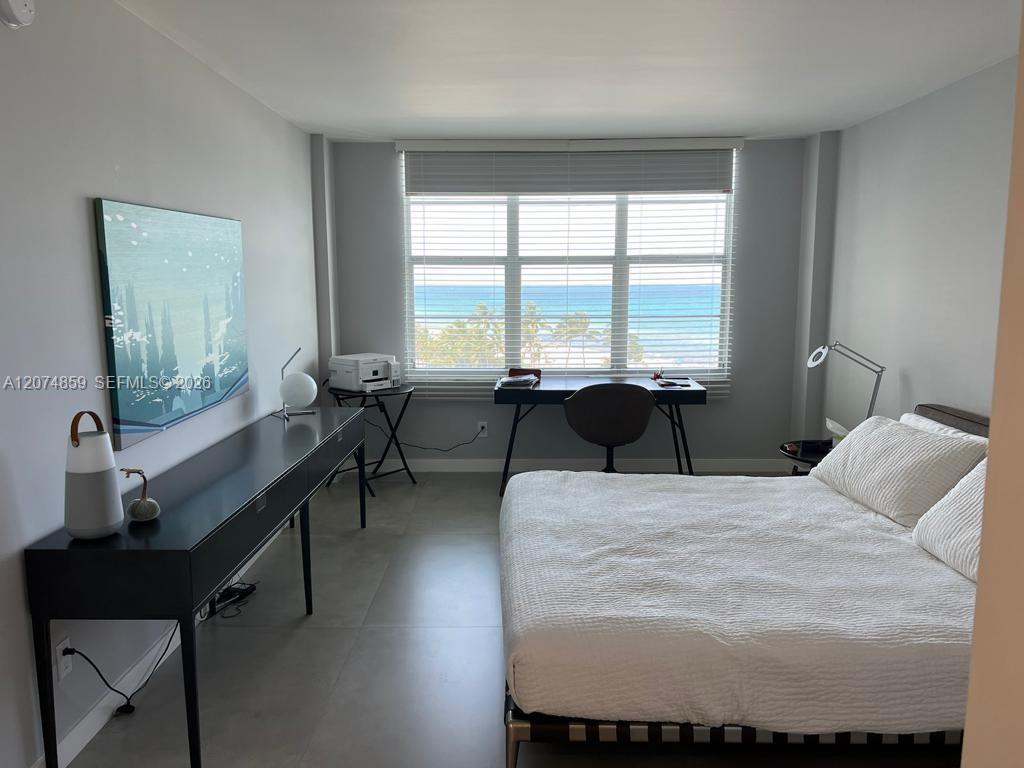 A12074859 Property Photo 3