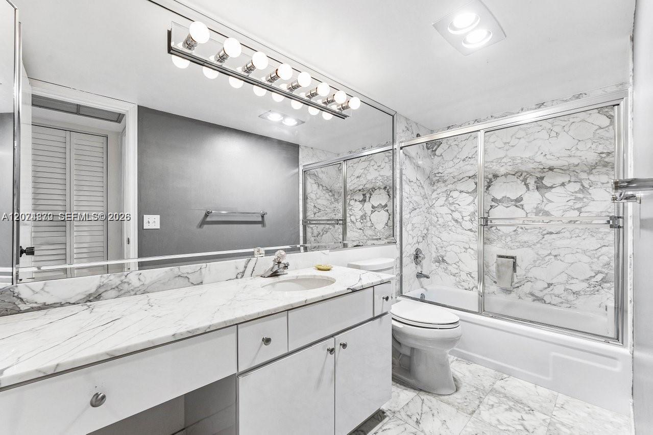 1370 S Ocean Boulevard 1206 Property Photo 24
