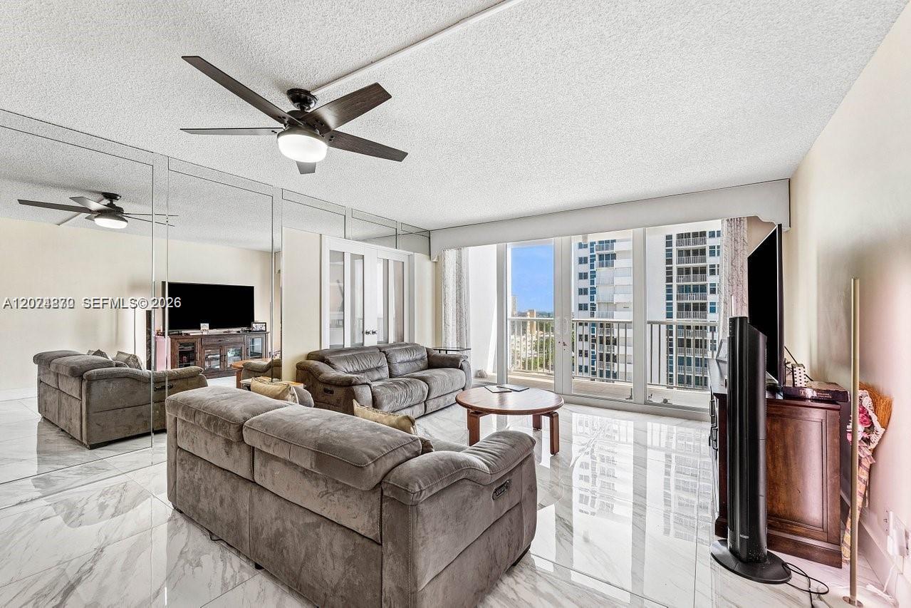 1370 S Ocean Boulevard 1206 Property Photo 25