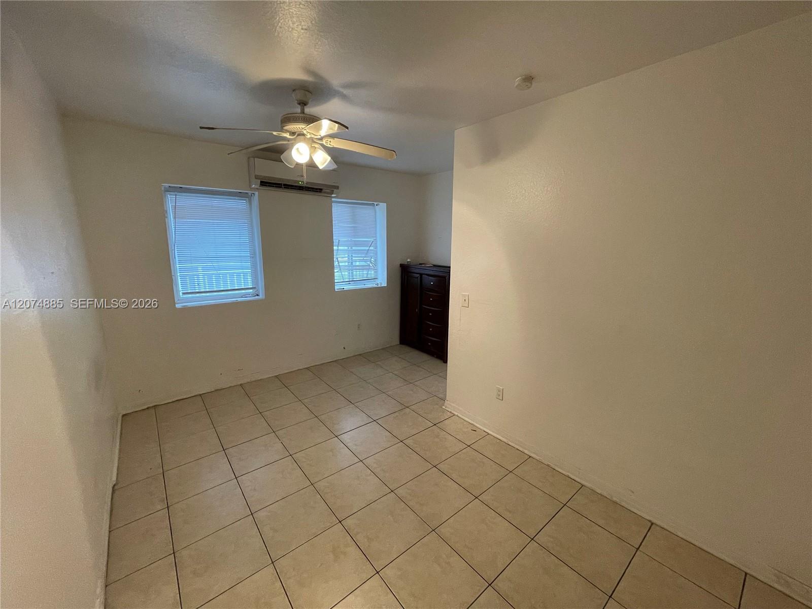 1021 Nw 3rd Street 207 Property Photo 8