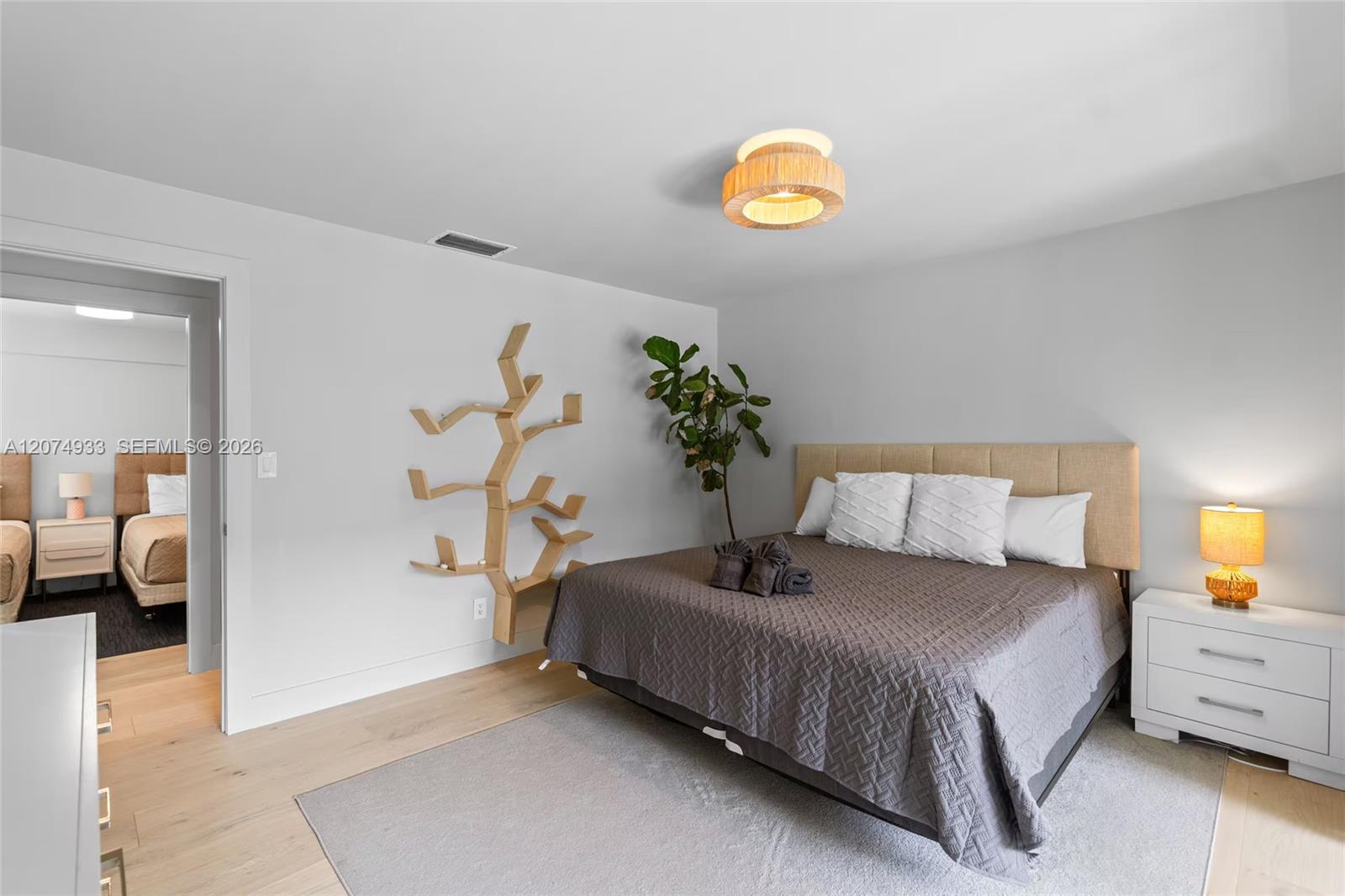 650 N Rio Vista Boulevard Property Photo 17