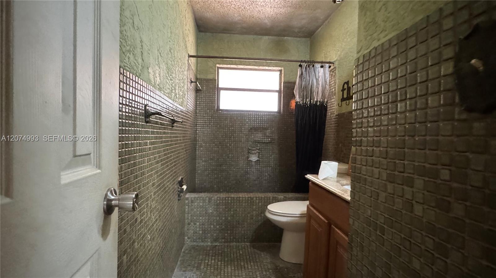 833 Morning Side Drive Property Photo 13