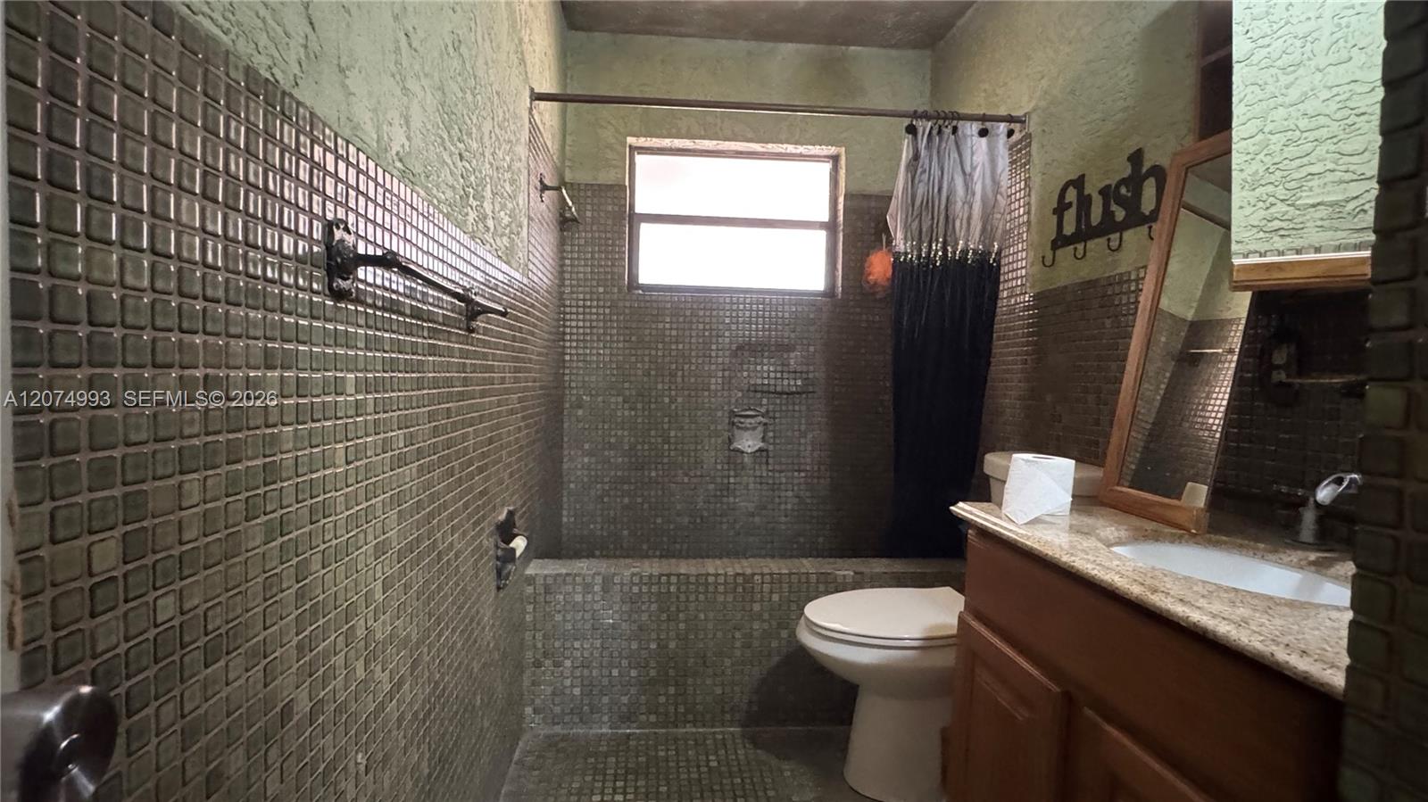833 Morning Side Drive Property Photo 14