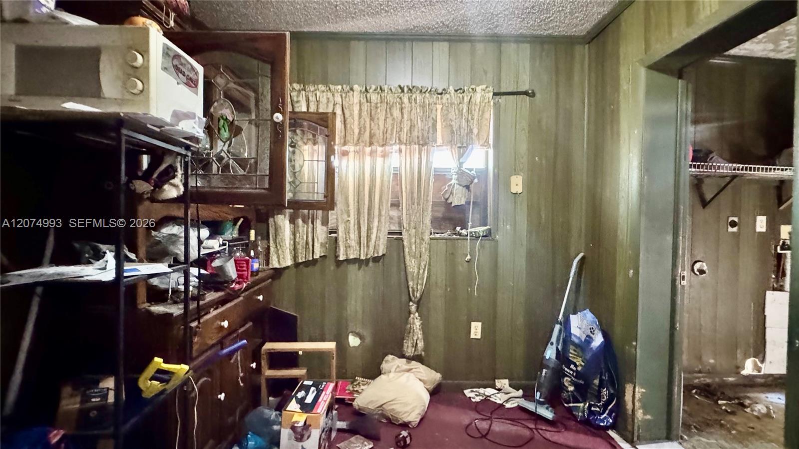 833 Morning Side Drive Property Photo 19