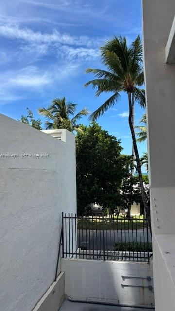 2625 Collins Avenue 212 Property Photo 12