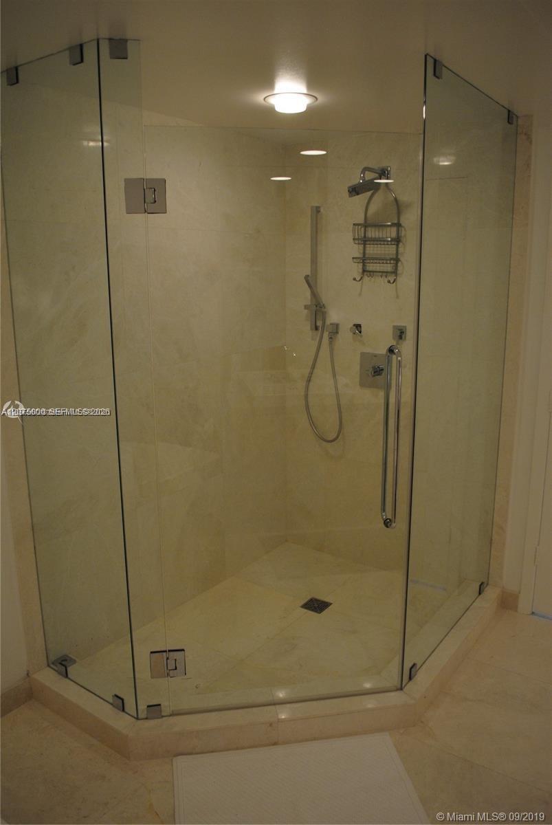 17301 Biscayne Boulevard 1211 Property Photo 6