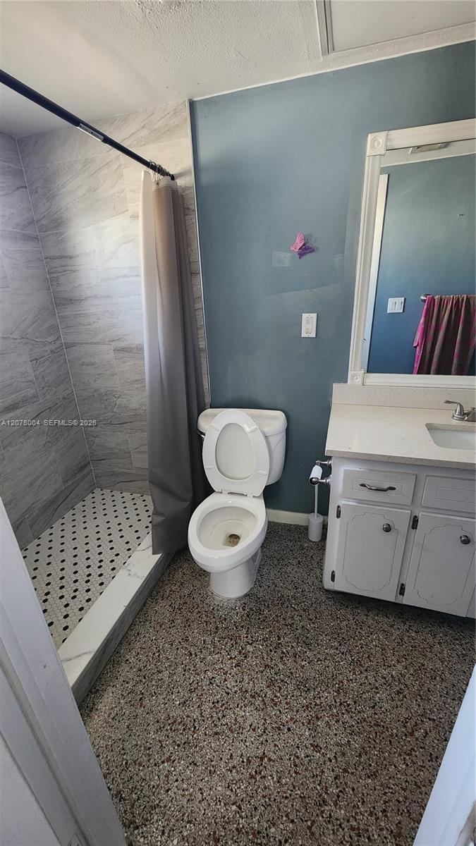 482 Ne 8th Avenue 482 Property Photo 15