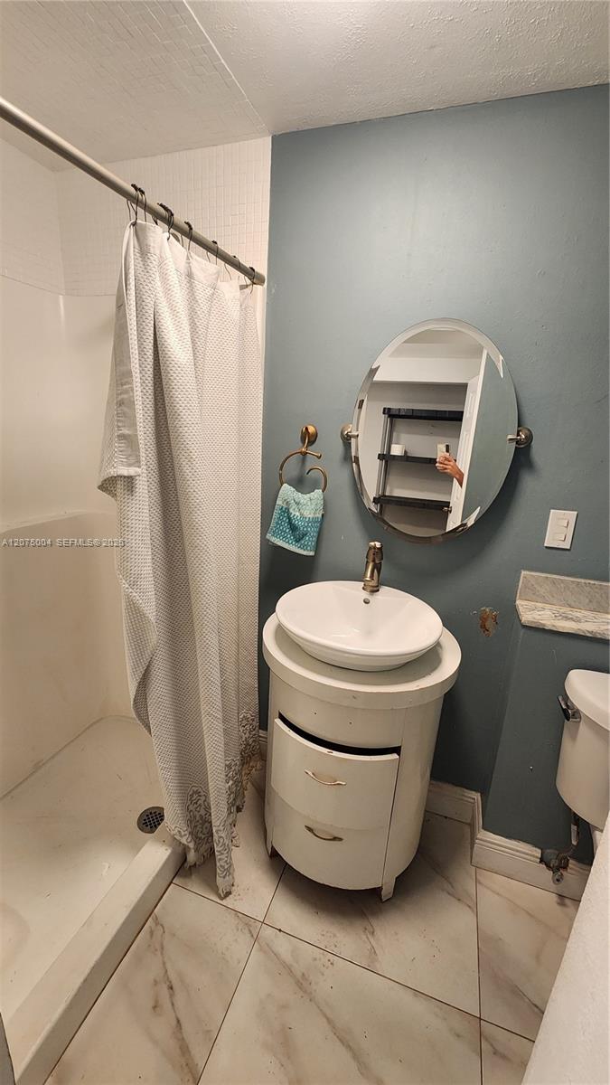 482 Ne 8th Avenue 482 Property Photo 18