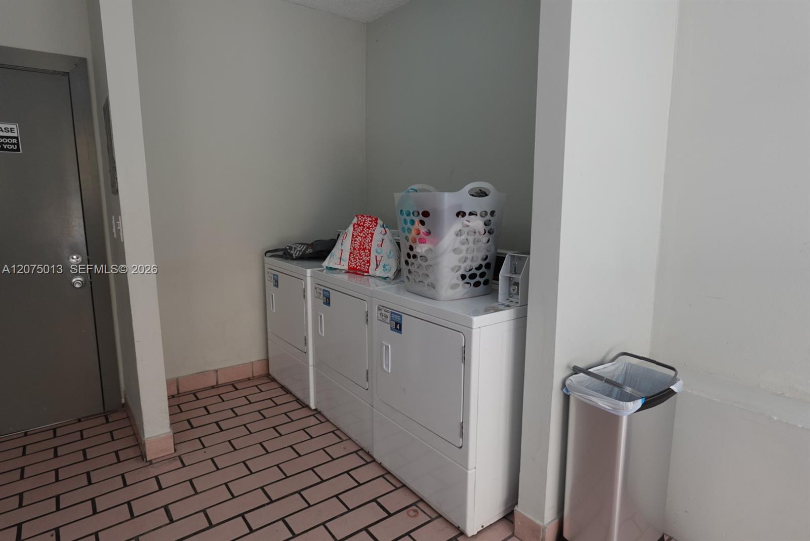 1320 Drexel Avenue 200 Property Photo 13