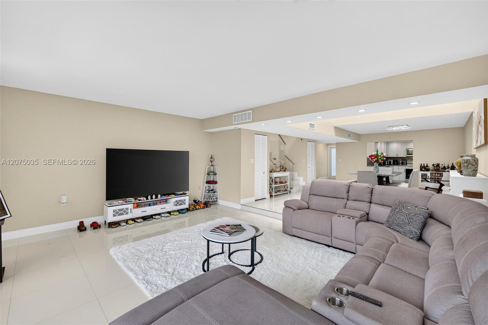 203 Poinciana Drive 103 Property Photo 19