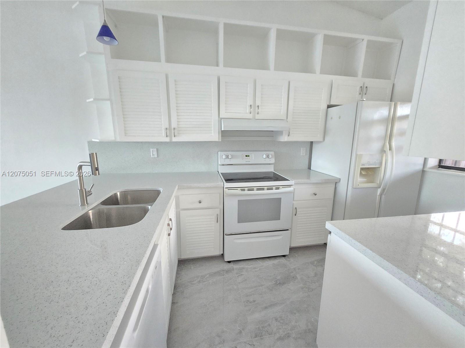 6746 Nw 188th Terrace Property Photo 7