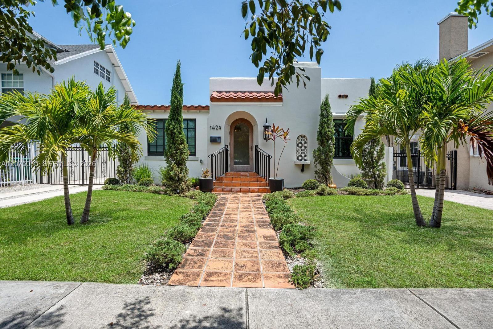 1424 SW 11th Street Property Photo 1